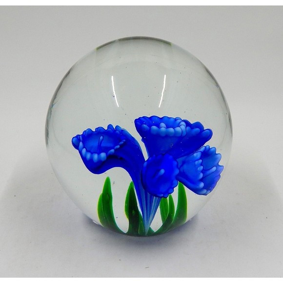 Dynasty Gallery Heirloom Collectibles Blue Flower Hand Blown Glass Paperweight - Picture 2 of 7